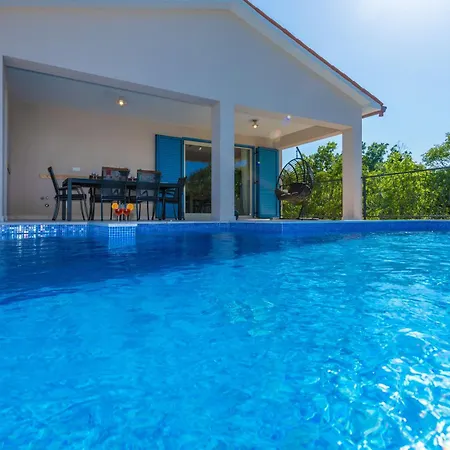 Romantika, A Beautiful And Romantic Pool
