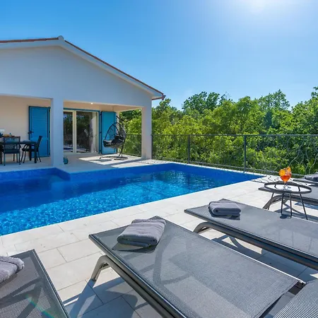 Romantika, A Beautiful And Romantic Pool Vakantiehuis Raša