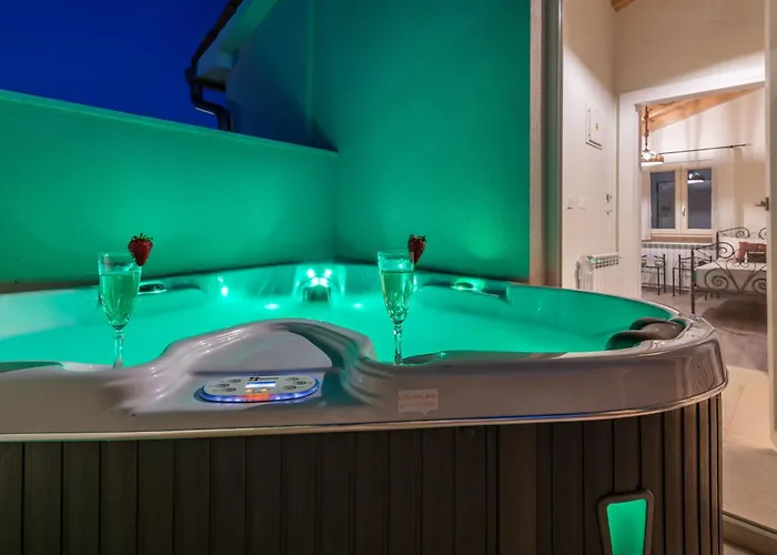 Romantika, A Beautiful And Romantic Pool 펜션 *