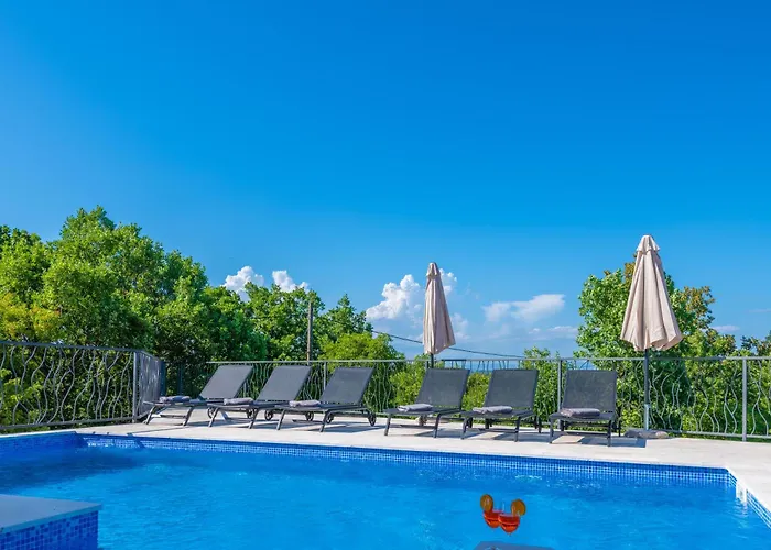 Romantika, A Beautiful And Romantic Pool *