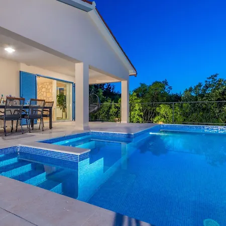 Romantika, A Beautiful And Romantic Pool